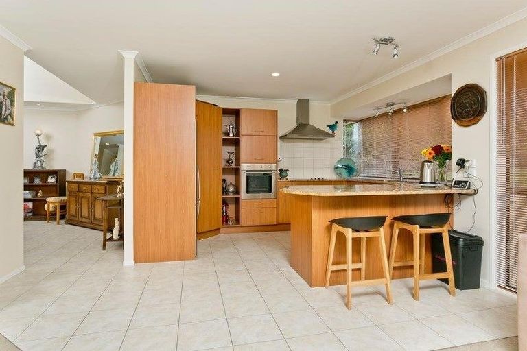 Photo of property in 6 Top Road, Dairy Flat, Albany, 0792