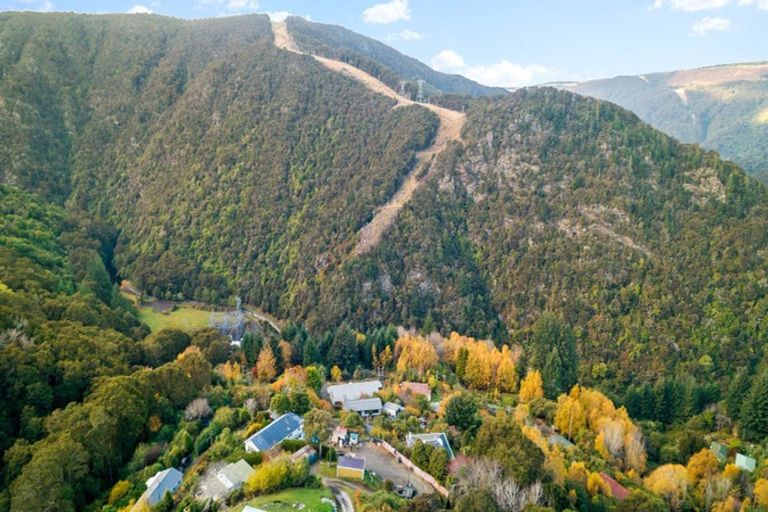 Photo of property in 8 Morepork Lane, Waipori Falls, Outram, 9073