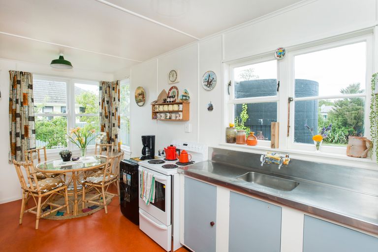 Photo of property in 32 Grafton Road, Te Hapara, Gisborne, 4010