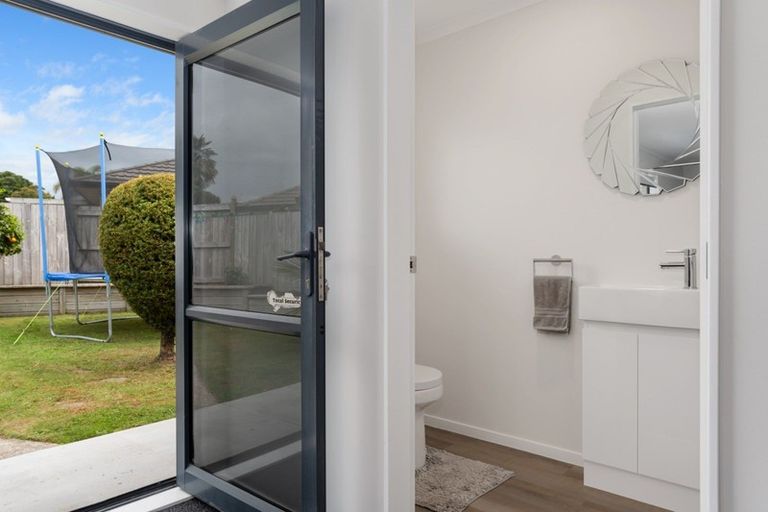 Photo of property in 2 Ranfurly Terrace, Pyes Pa, Tauranga, 3112