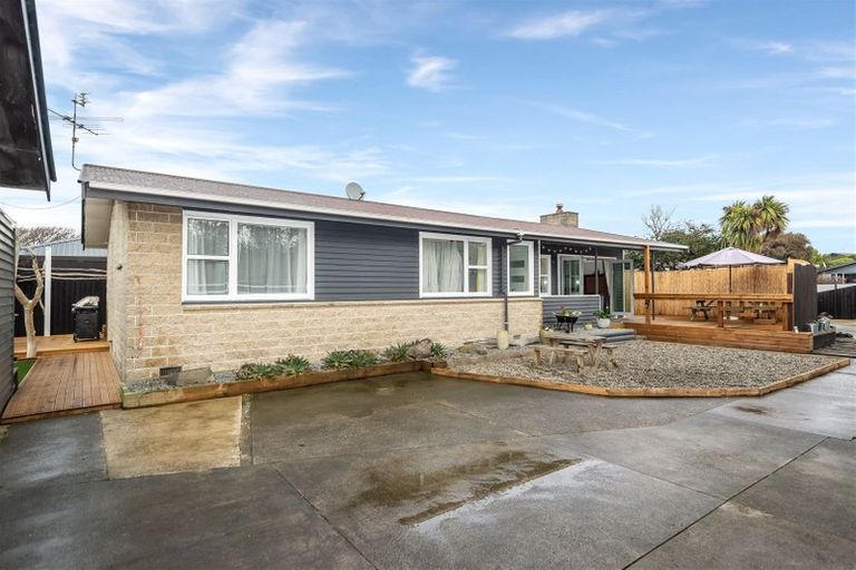 Photo of property in 8 Otaki Place, North New Brighton, Christchurch, 8083