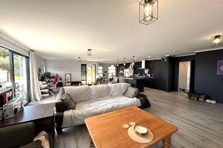 Photo of property in 24 Saint Catherine Street, Kaitangata, 9210