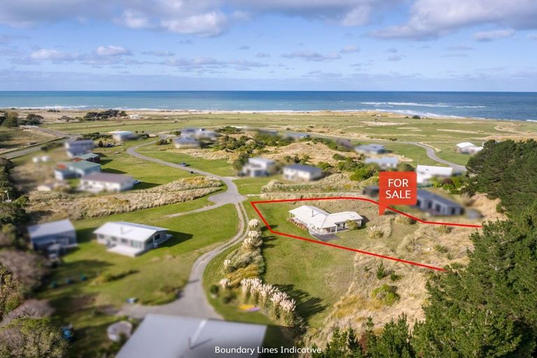 Photo of property in 17 Nunu Drive, Flat Point, Masterton, 5883