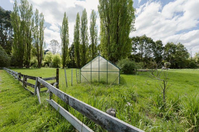 Photo of property in 18 Kuku Road, Pohangina, Ashhurst, 4884