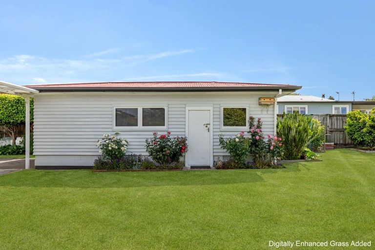 Photo of property in 1 Island View Road, Western Heights, Rotorua, 3015