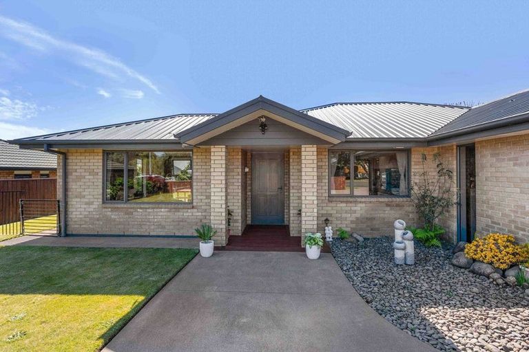 Photo of property in 68 Sunnyvale Street, Bell Block, New Plymouth, 4312