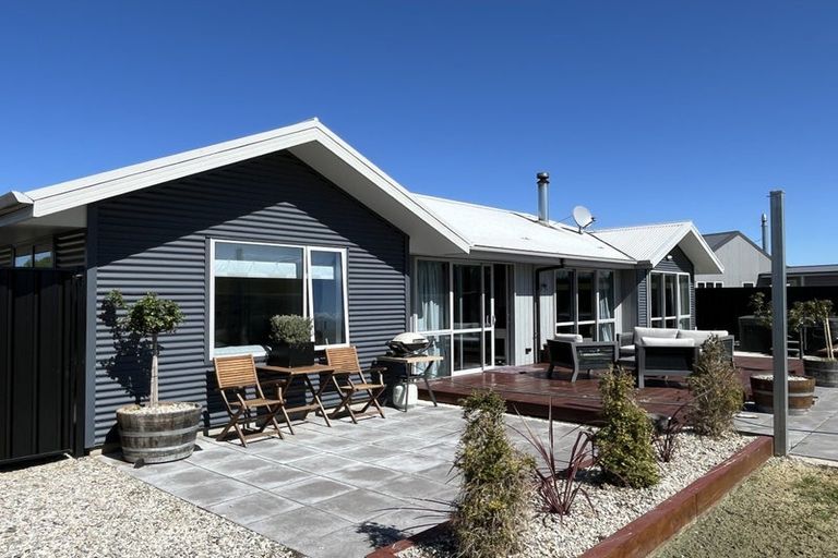 Photo of property in 5 Half Time Close, Omakau, 9376