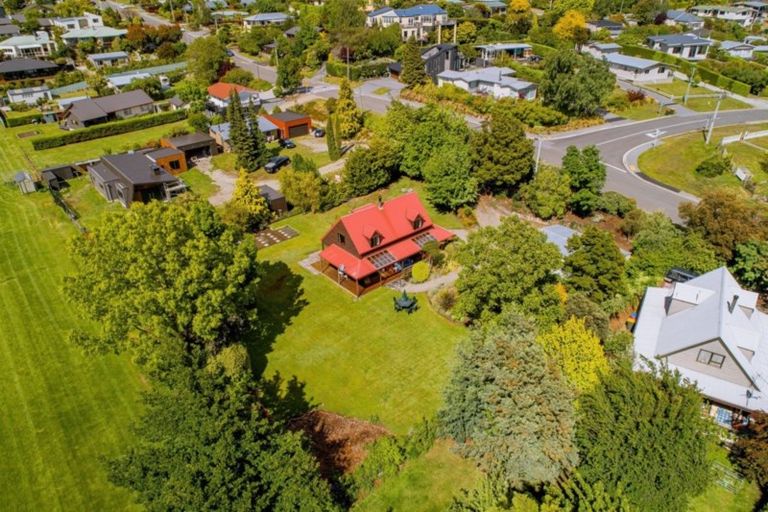 Photo of property in 101 Totara Terrace, Wanaka, 9305