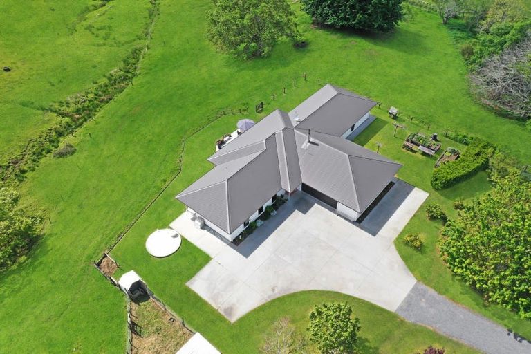 Photo of property in 72 Woolrich Road, Te Kowhai, Hamilton, 3288