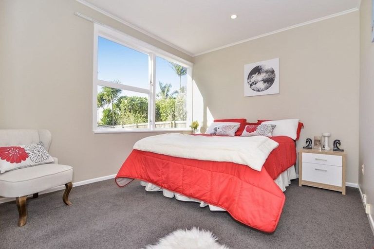 Photo of property in 6 Seon Place, Birkdale, Auckland, 0626