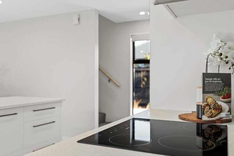 Photo of property in 24c Halliwell Avenue, Papanui, Christchurch, 8052