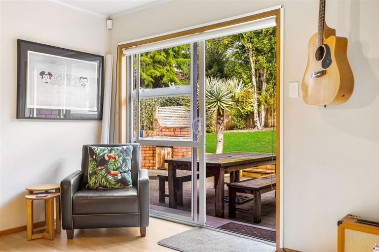 Photo of property in 20 Sailfish Drive, West Harbour, Auckland, 0618