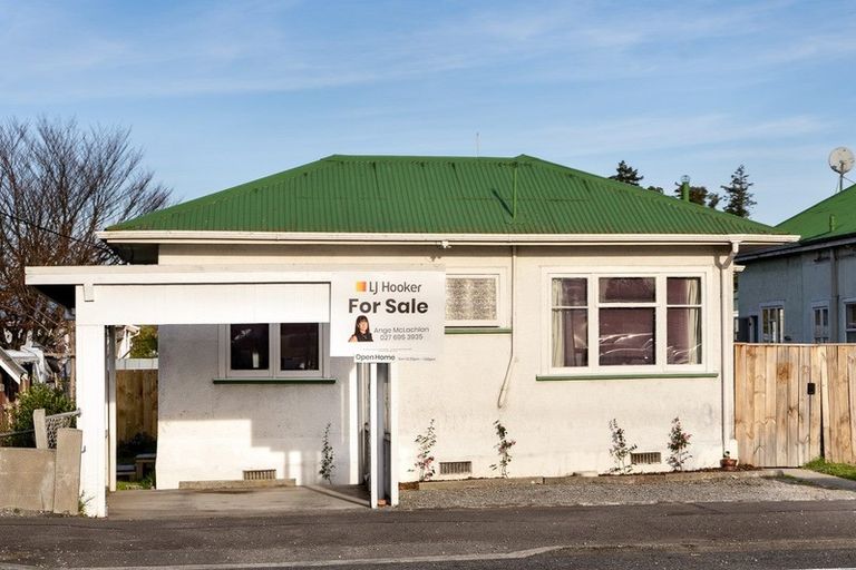 Photo of property in 133 Dixon Street, Masterton, 5810