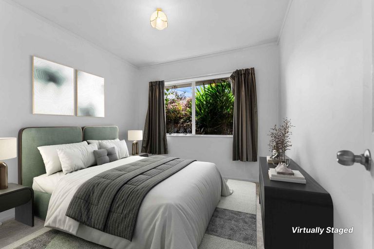 Photo of property in 70 Tington Avenue, Wattle Downs, Auckland, 2103