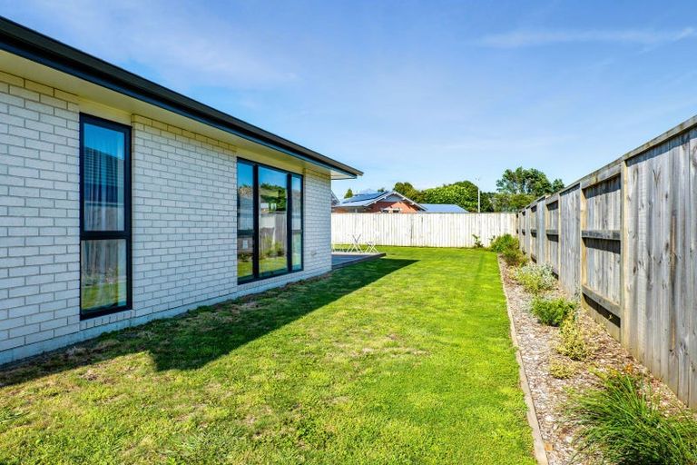 Photo of property in 3 Tangaroa Street, Waitara, 4320