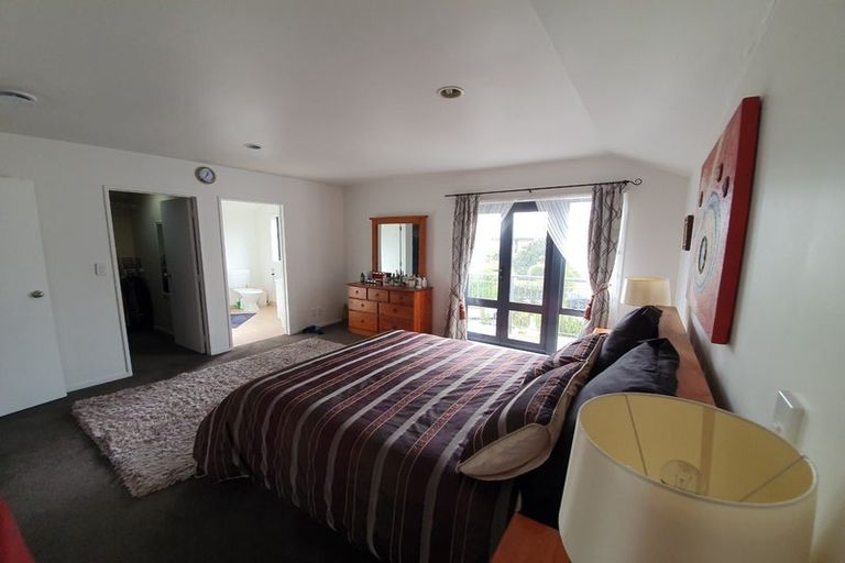 Photo of property in 8/18 Pannill Place, Oteha, Auckland, 0632