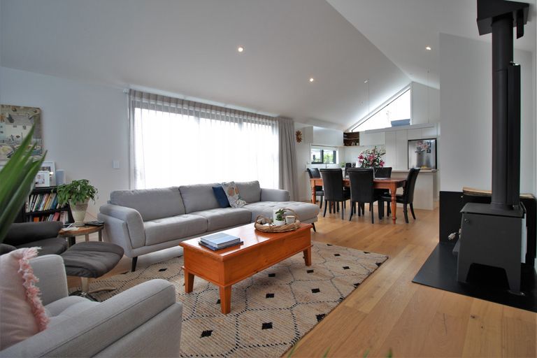 Photo of property in 31c Station Street, Alexandra, 9320