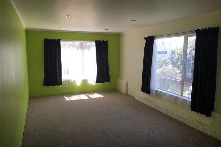 Photo of property in 52 Discovery Drive, Whitby, Porirua, 5024