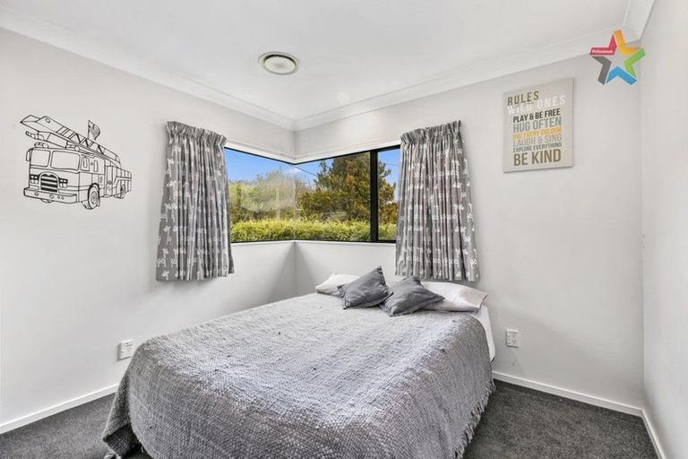 Photo of property in 1/33 Manuka Street, Stokes Valley, Lower Hutt, 5019