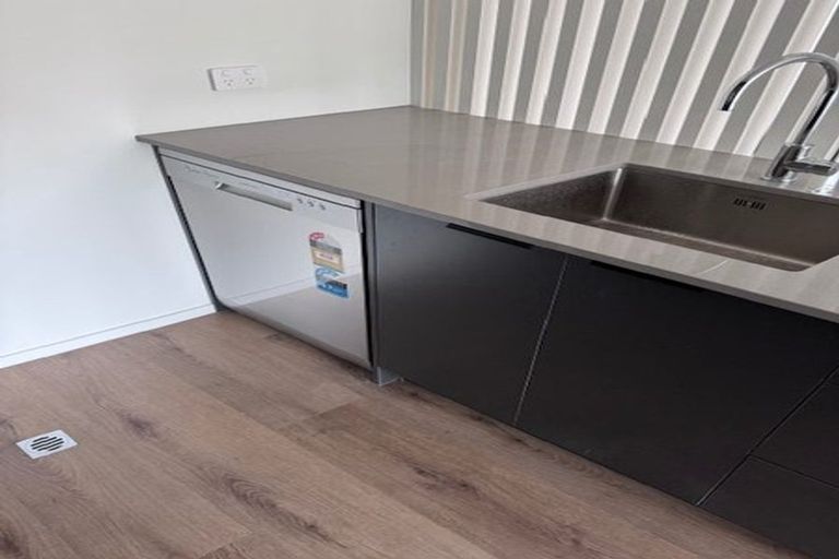 Photo of property in 15/7 Johnston Grove, Taita, Lower Hutt, 5011