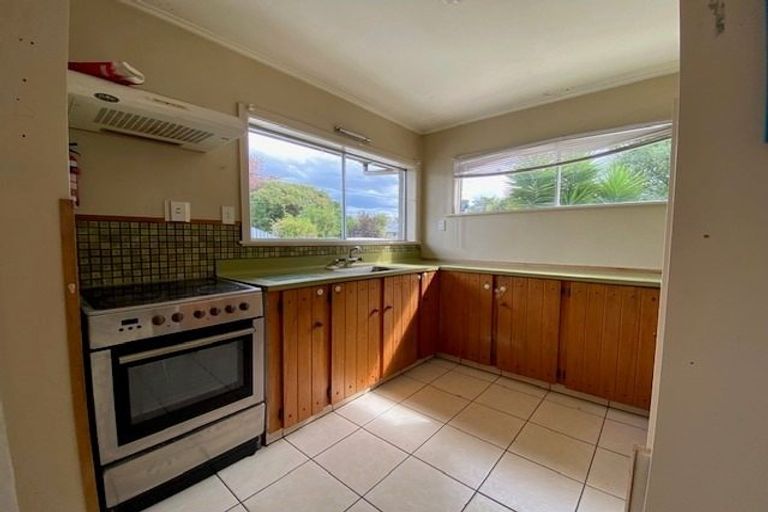 Photo of property in 18 Scully Crescent, Onekawa, Napier, 4110