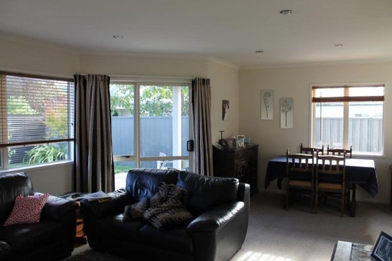 Photo of property in 35 O'dowd Road, Taradale, Napier, 4112