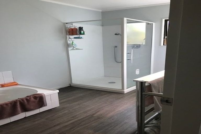 Photo of property in 15a Nola Avenue, Raumati Beach, Paraparaumu, 5032