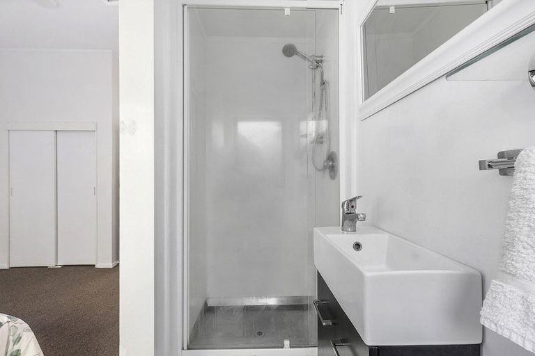 Photo of property in 11 The Anchorage, Whitby, Porirua, 5024