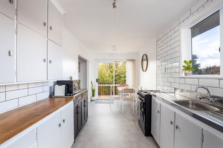 Photo of property in 60 Rosendale Avenue, Spotswood, New Plymouth, 4310