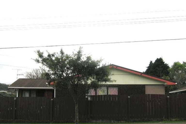 Photo of property in 16 Rawhiti Street, Stokes Valley, Lower Hutt, 5019