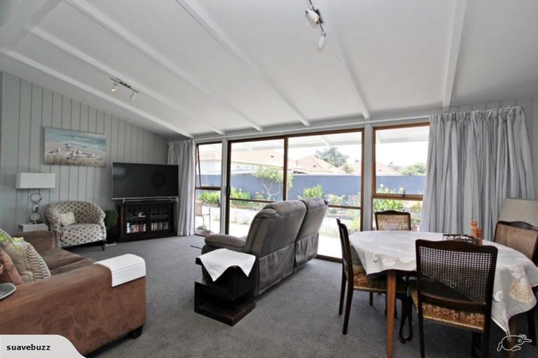 Photo of property in 2/20 Russell Road, Marewa, Napier, 4110