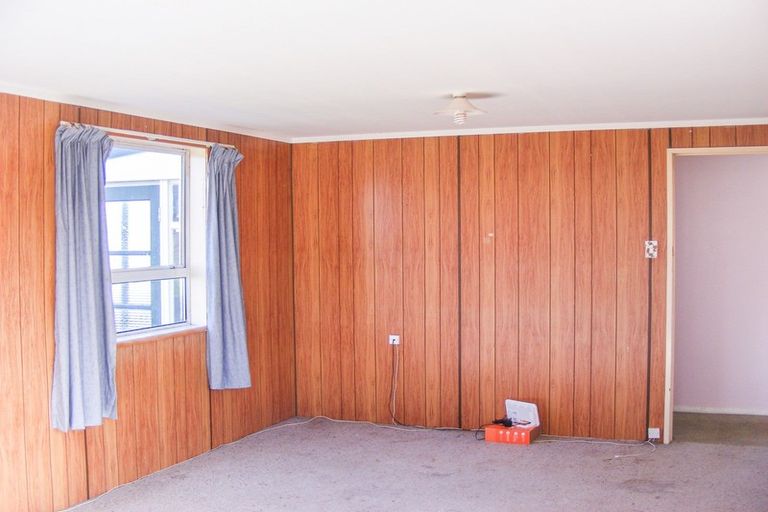 Photo of property in 45 Avenue Road, Foxton, 4814