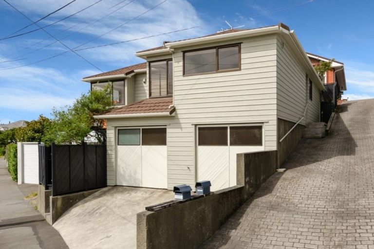 Photo of property in 115b Washington Avenue, Brooklyn, Wellington, 6021