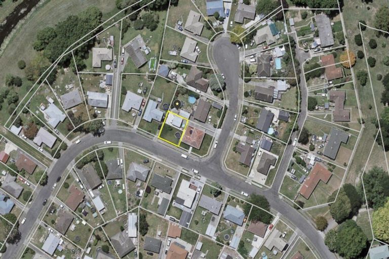 Photo of property in 32a Lipscombe Crescent, Havelock North, 4130