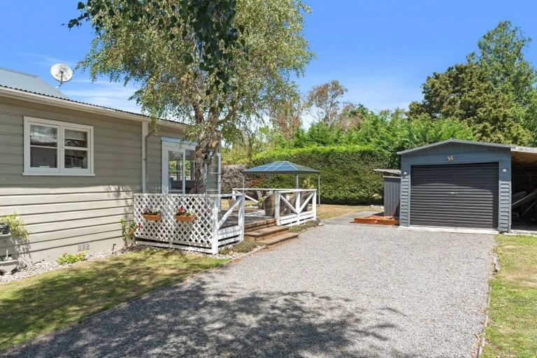 Photo of property in 9 Yule Grove, Greytown, 5712