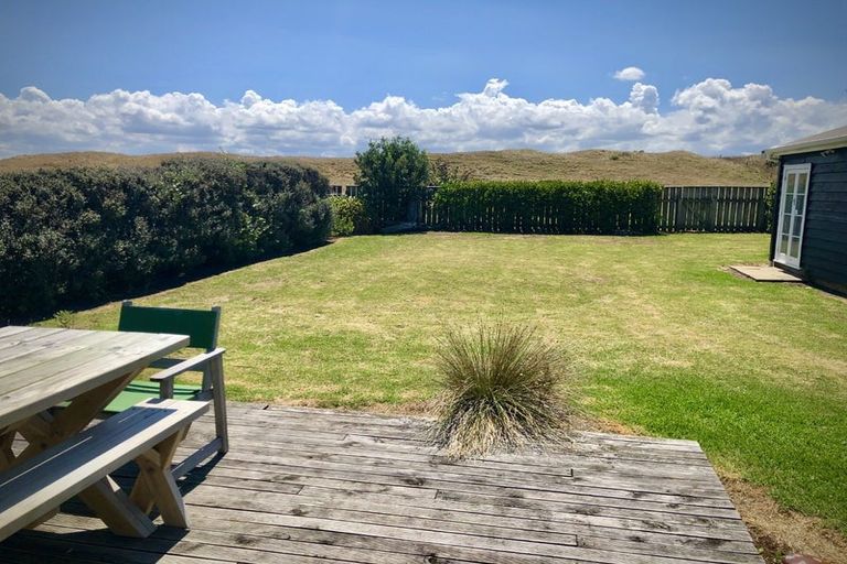 Photo of property in 26 Coleman Avenue, Waverley, 4591