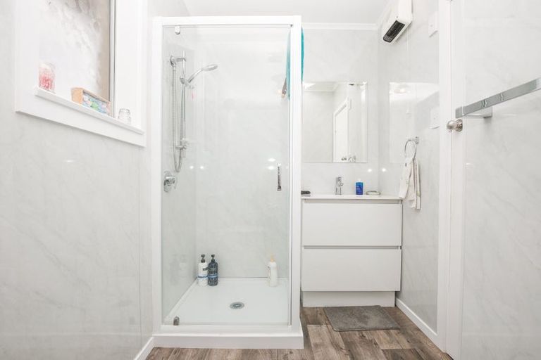 Photo of property in 68 Thornhill Street, Rockdale, Invercargill, 9812