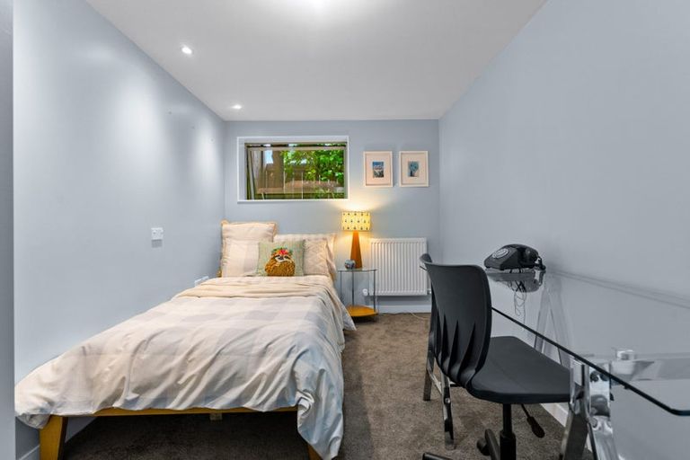 Photo of property in 87 Matipo Road, Mairangi Bay, Auckland, 0630