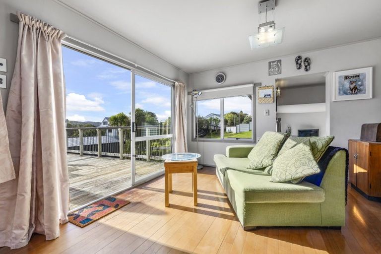 Photo of property in 6a Pokohui Avenue, Raglan, 3225