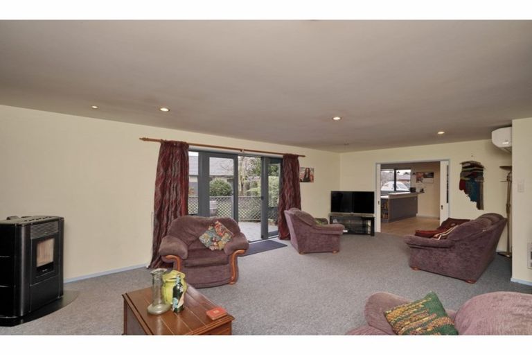 Photo of property in 40 Panckhurst Drive, Woodend, 7610