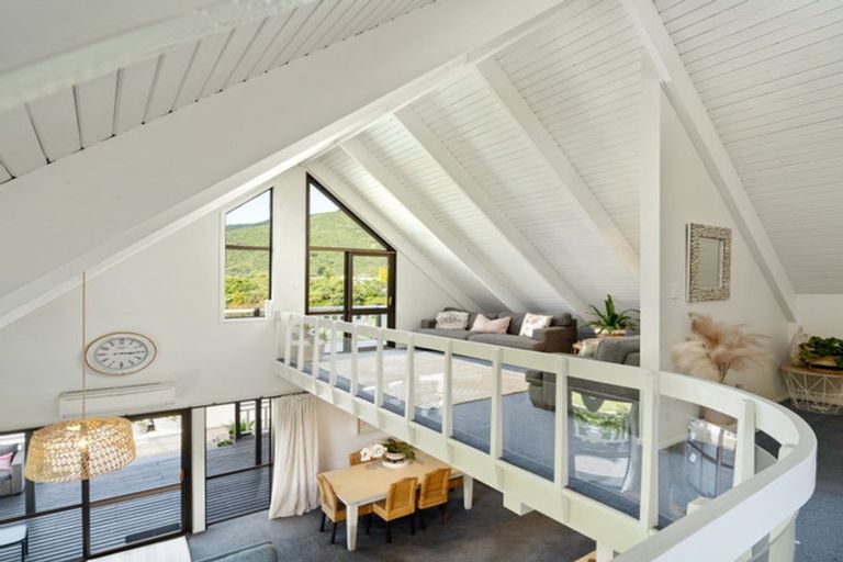 Photo of property in 1 Beach Road, Waikawa, Picton, 7220