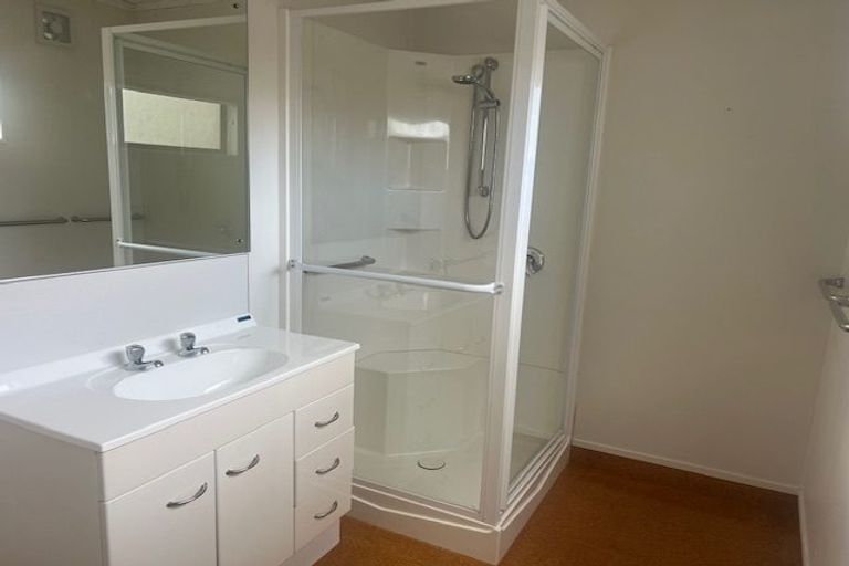 Photo of property in 3/386 Gloucester Street, Taradale, Napier, 4112