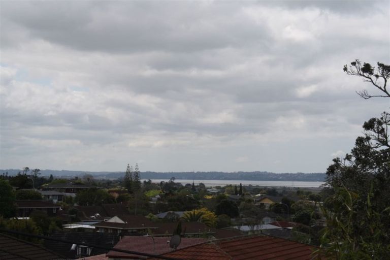 Photo of property in 4233 Great North Road, Glendene, Auckland, 0602