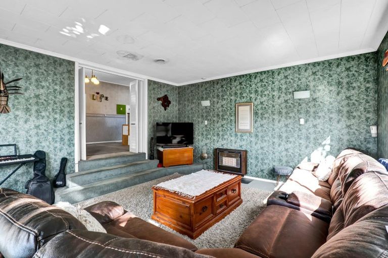 Photo of property in 239 Coronation Avenue, Welbourn, New Plymouth, 4310