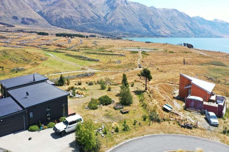 Photo of property in 4 Huxley Terrace, Lake Ohau, Twizel, 9412