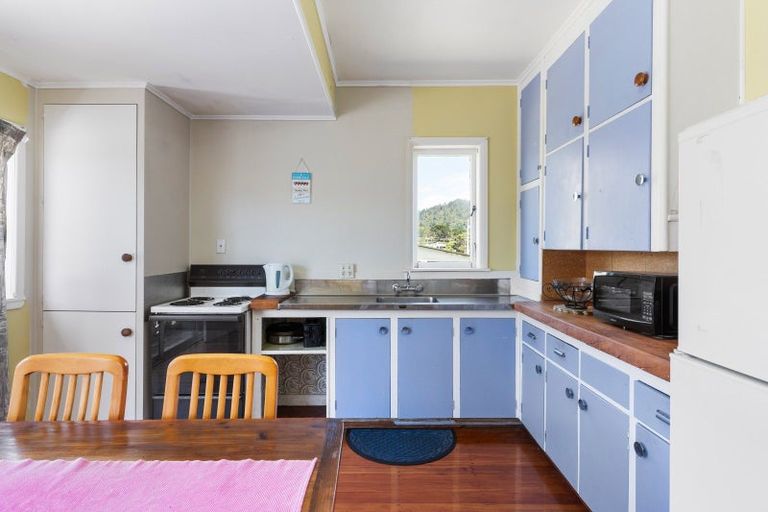 Photo of property in 114a Given Avenue, Whangamata, 3620