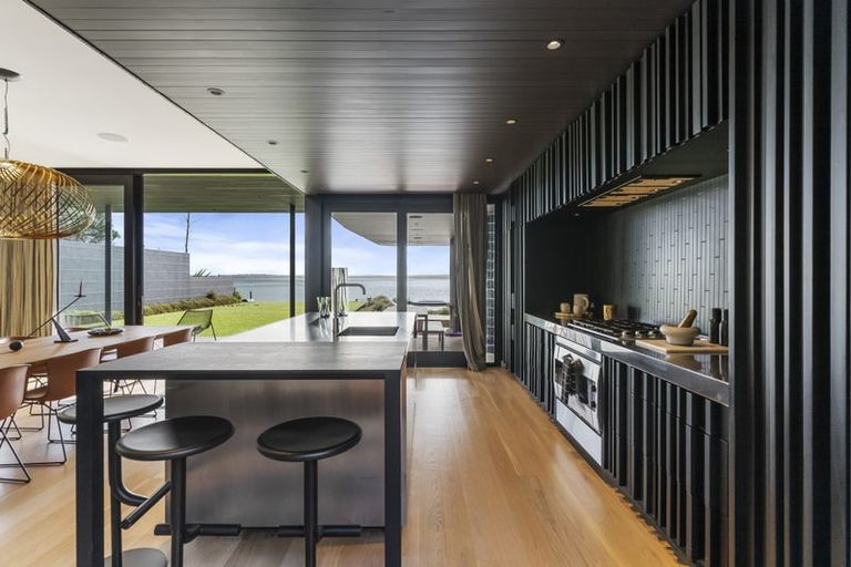 Photo of property in 34 Rawene Avenue, Westmere, Auckland, 1022