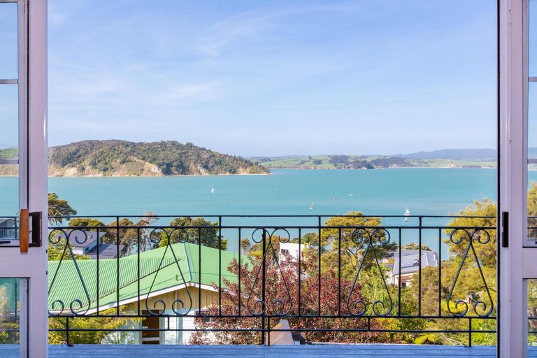 Photo of property in 23 Bay View Road, Raglan, 3225