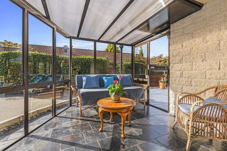 Photo of property in 30 Sayers Crescent, Ilam, Christchurch, 8041