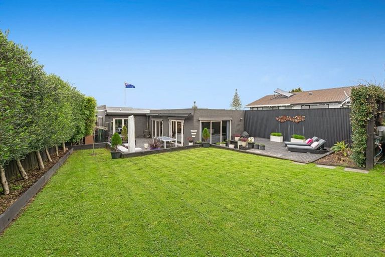 Photo of property in 37 Killarney Avenue, Torbay, Auckland, 0630